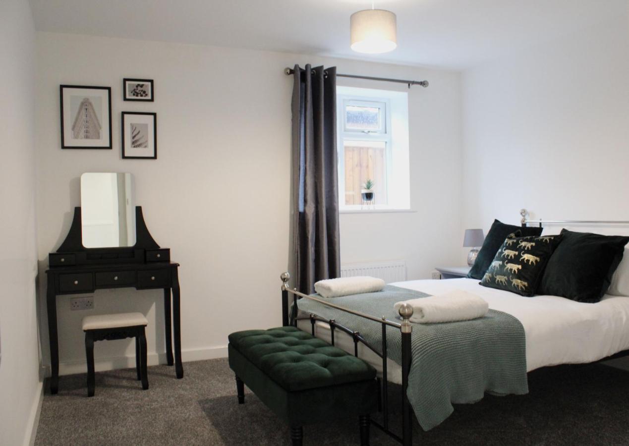 Didcot - Private Flat With Garden & Parking 08 Apartment Bagian luar foto