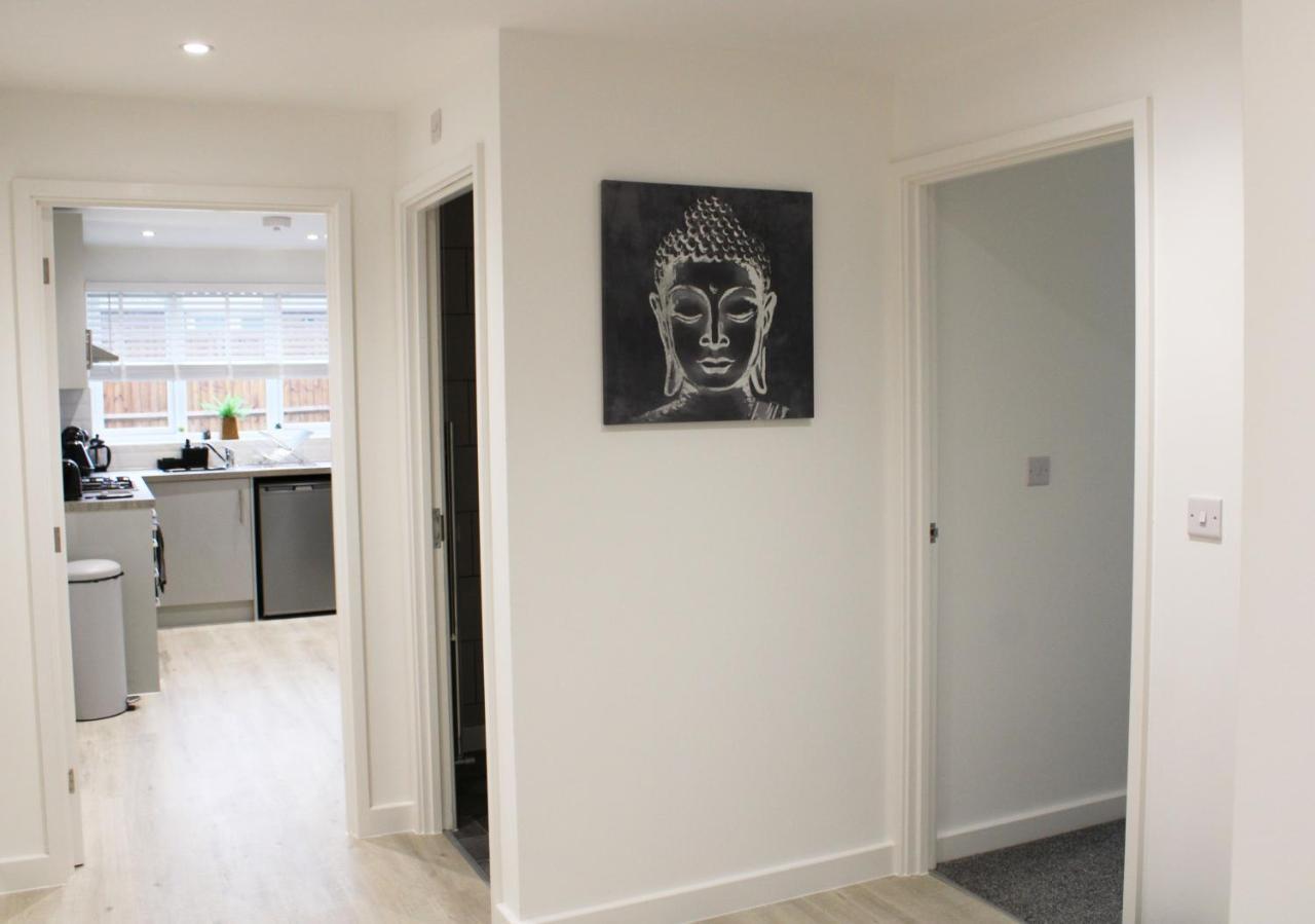 Didcot - Private Flat With Garden & Parking 08 Apartment Bagian luar foto